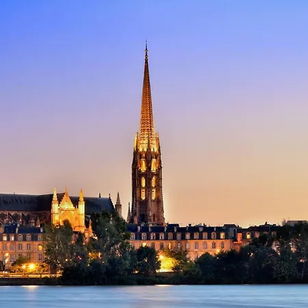 Magnifique Duplex Renove 3 Etoiles Centre Historique Au Calme * Bordeaux